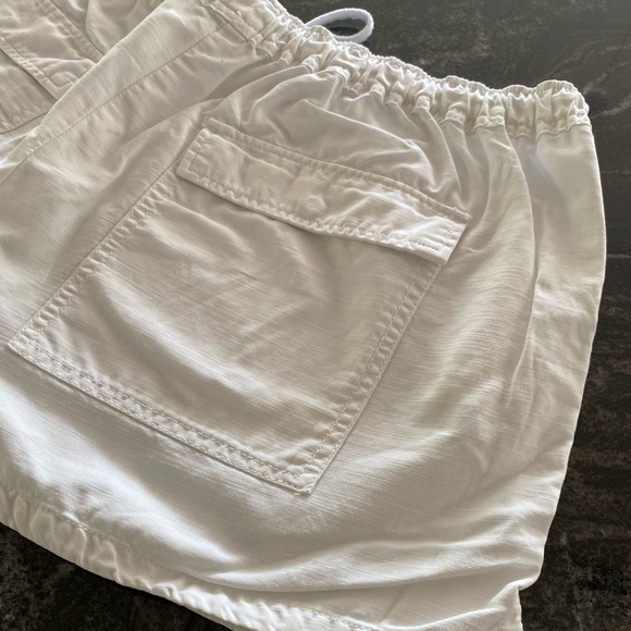 Country Road Cotton/Linen Shorts - Picture 4 of 9